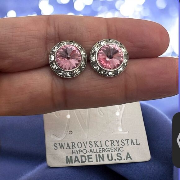 Aurora Swarovski Crystal Stud Earrings (New on Card) - Picture 1 of 7
